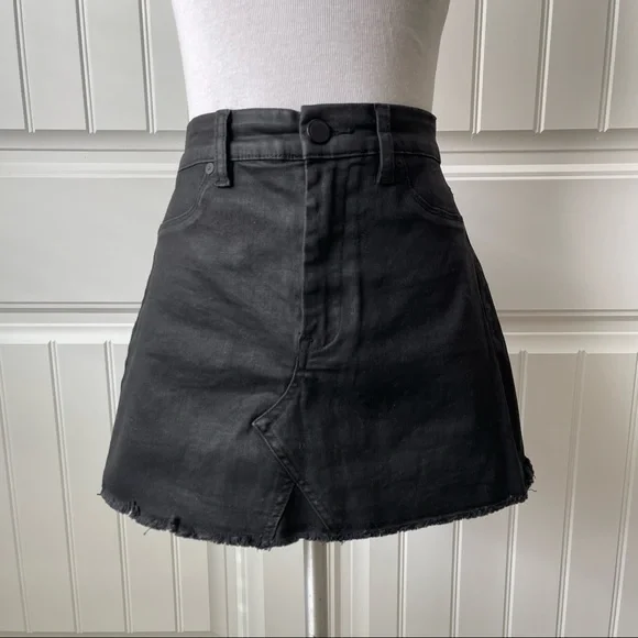 [Blank NYC] Coated Black Denim Mini Skirt - Picture 2 of 8
